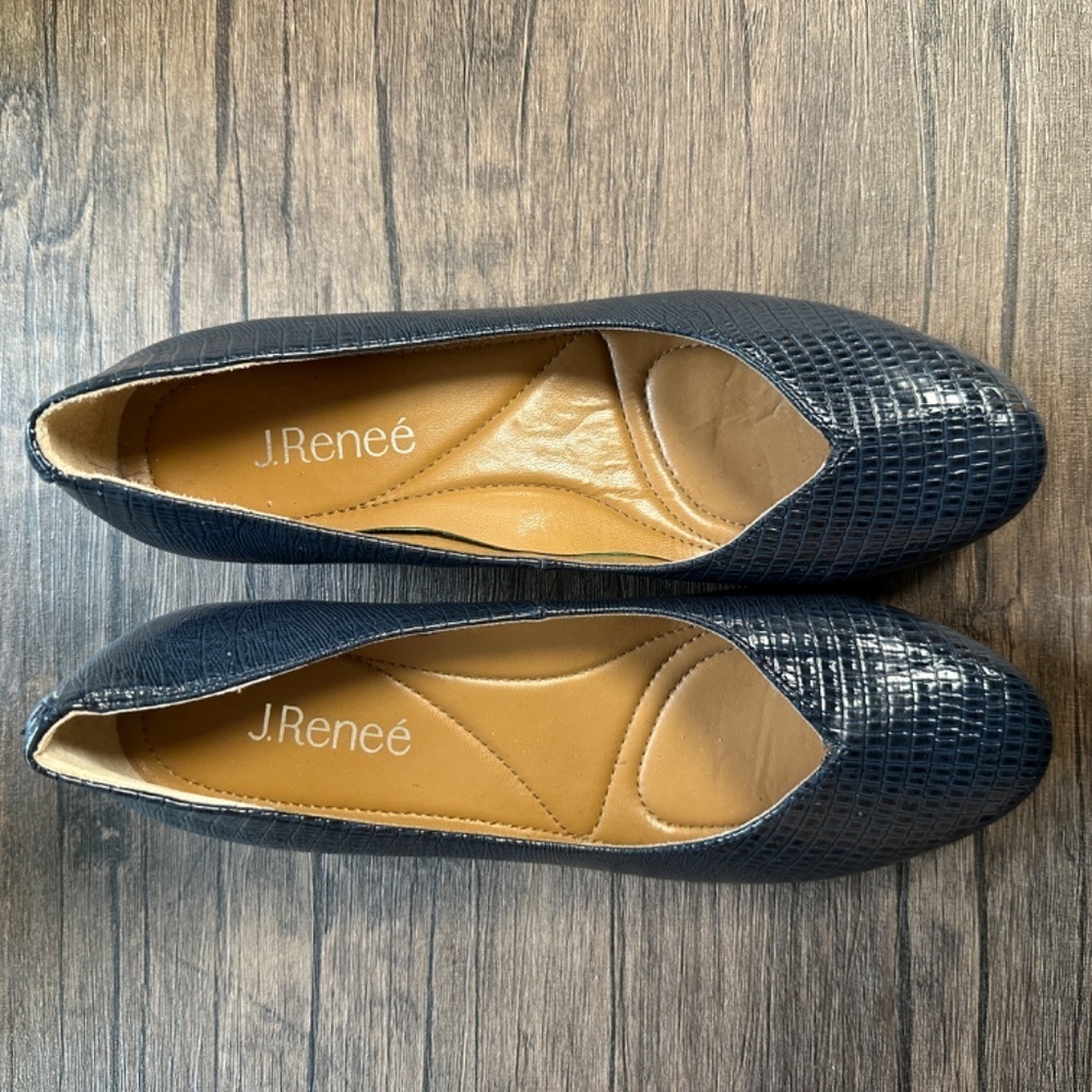 *J.RENEE* Blue x Tan Textured Flats Size 7